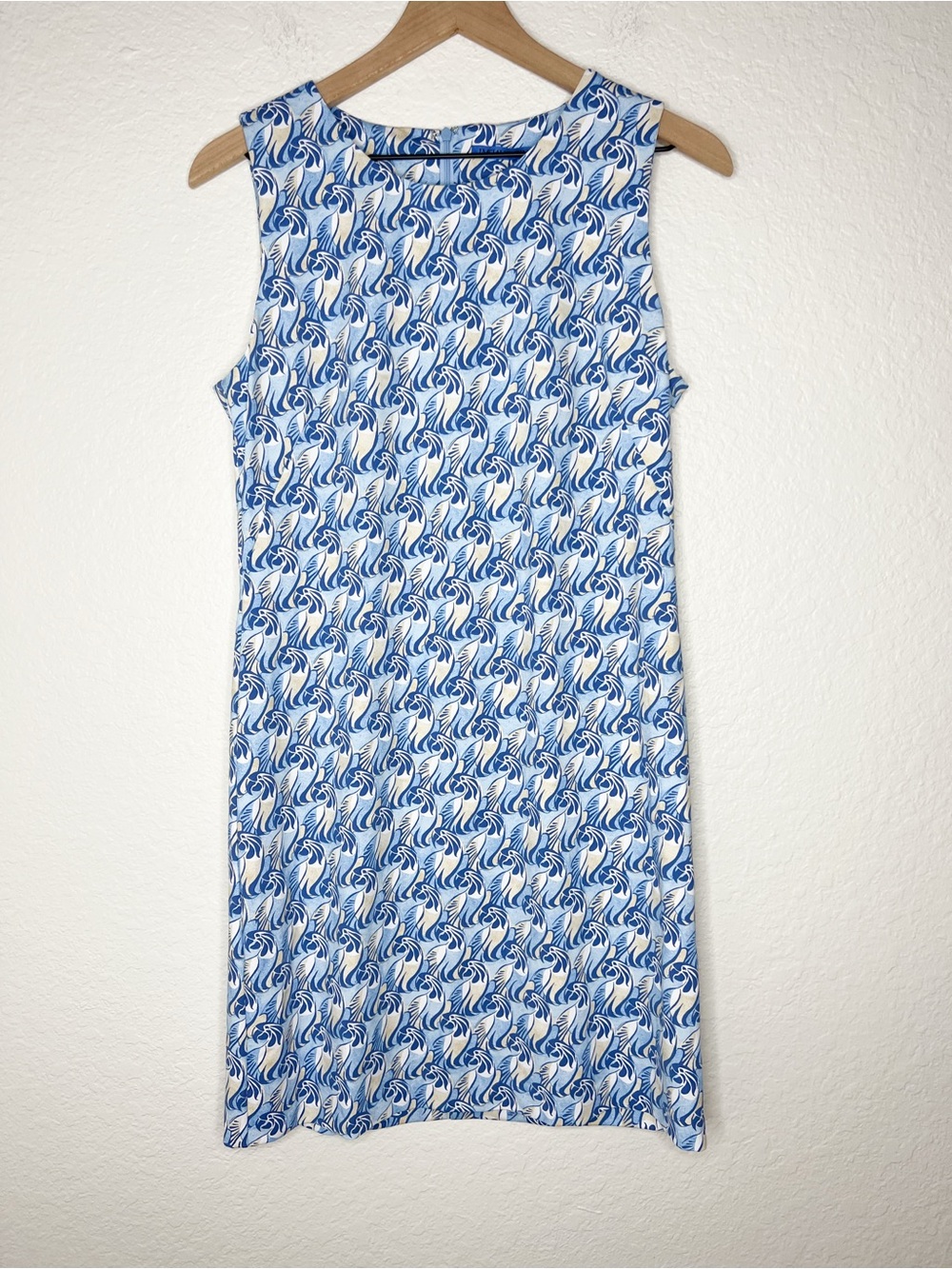 J McLaughlin Sophia Dress Sleeveless Blue Tropical Bird Catalina Cloth sz Medium